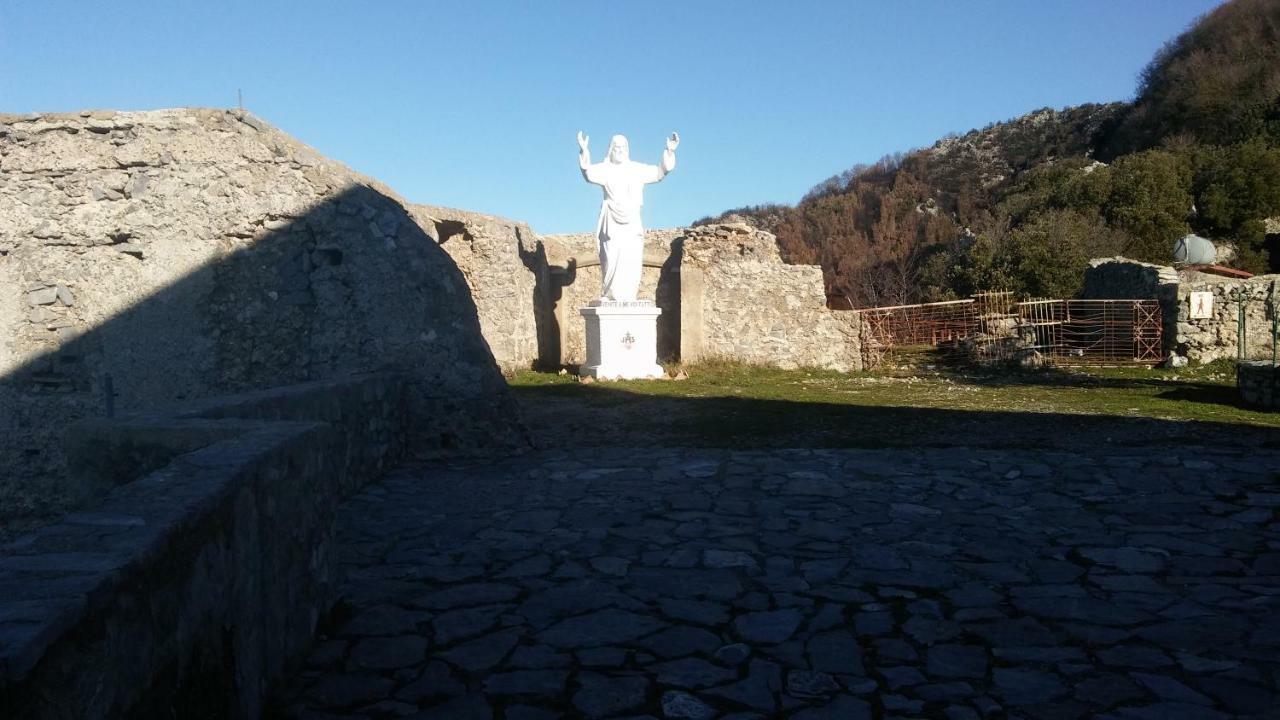 La Stella Del Sud Acomodação com café da manhã Vietri Exterior foto